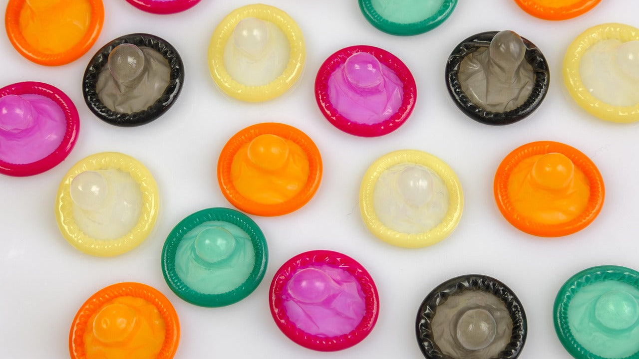 Are Thin Condoms Safe? Why “Thin” Doesn’t Mean Weak – In the Bedroom or Your Underwear
